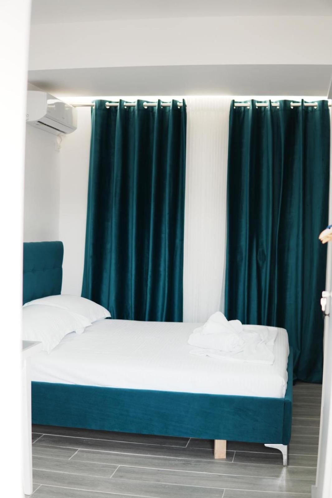 Gardenia Rooms Sarandë Exteriör bild